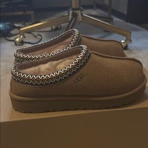 UGG Tasman Slippers